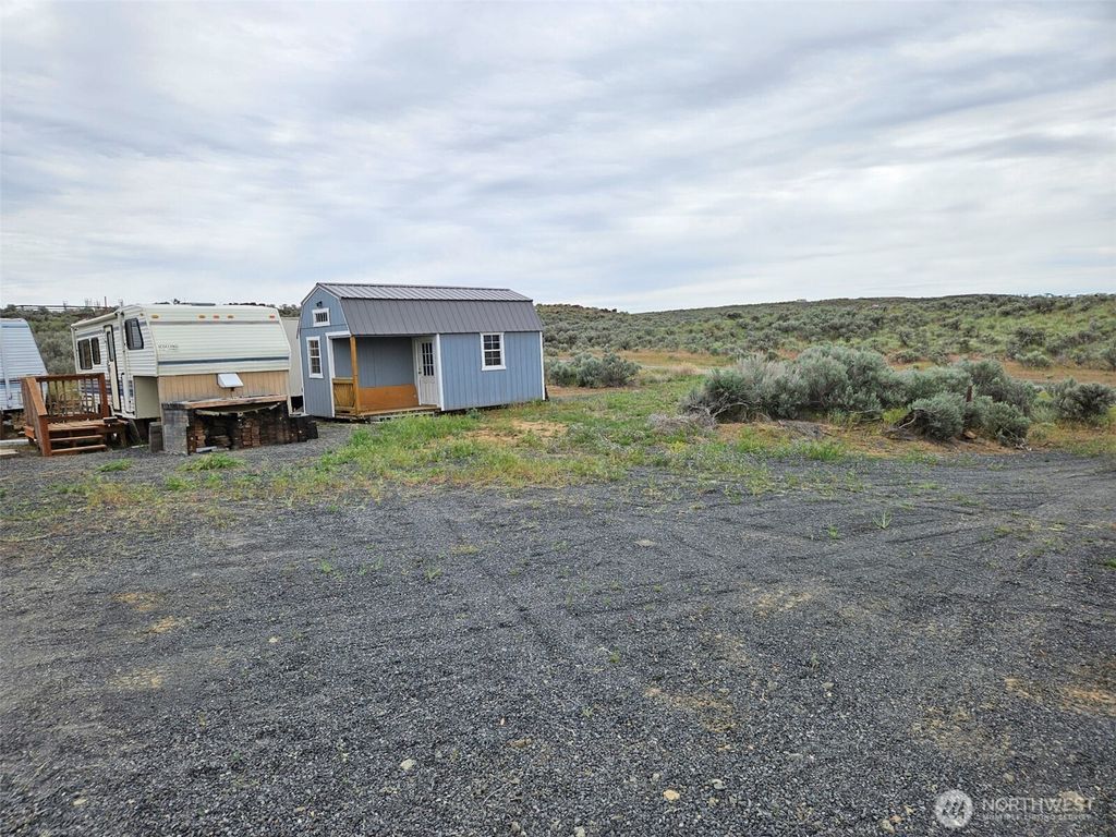 Photo of 190 Liberty Drive, Ephrata, WA 98823 (MLS # 2530150)