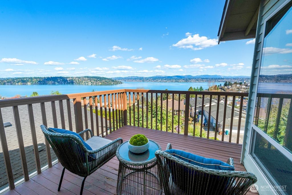 Photo of 9928 64th Avenue S, Seattle, WA 98118 (MLS # 2478245)