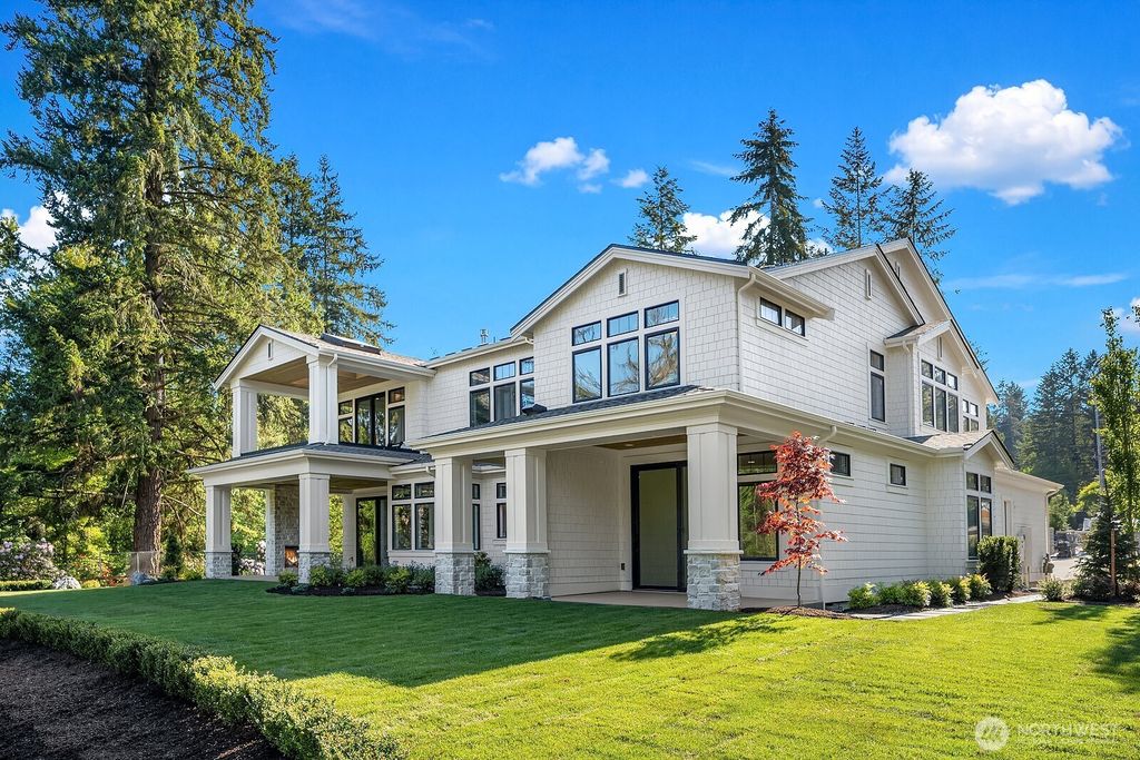 Photo of 14155 NE 46th Court, Bellevue, WA 98005 (MLS # 2528599)