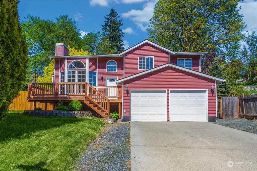 Photo of 11715 25th Street SE, Lake Stevens, WA 98258 (MLS # 2066116)