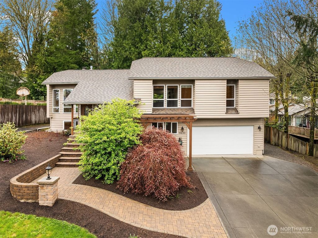 Photo of 9630 161st Avenue NE, Redmond, WA 98052 (MLS # 2356273)