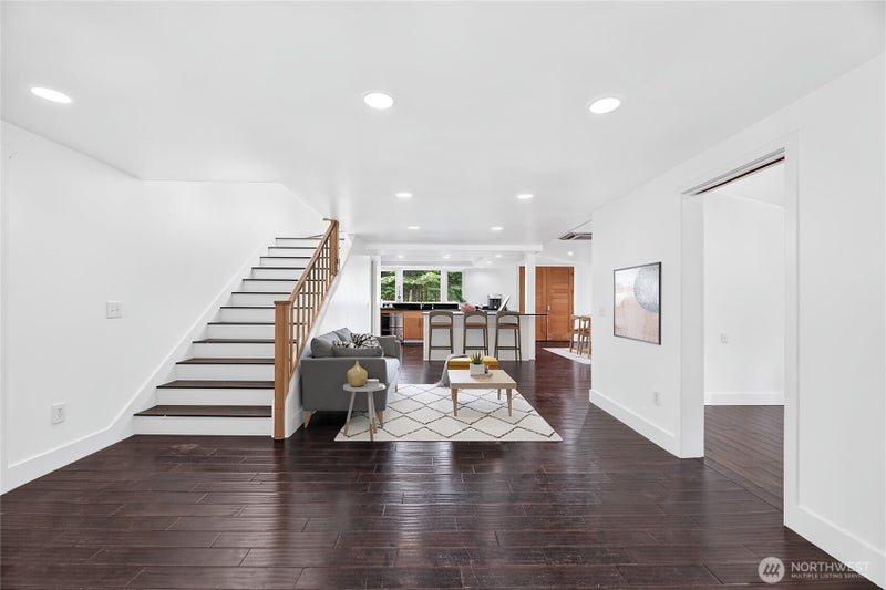 16928 464th Way SE