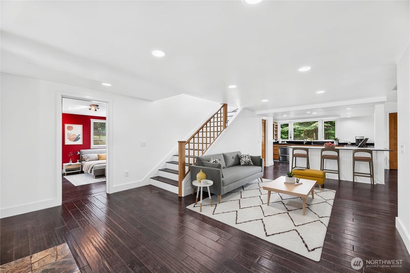 16928 464th Way SE