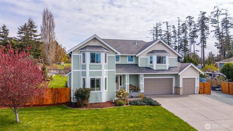 Photo of 956 Cove View Circle, Oak Harbor, WA 98277 (MLS # 2496543)