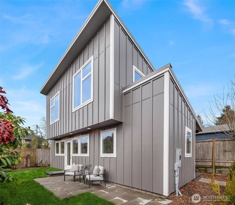 Photo of 7521 12th Avenue NW, Seattle, WA 98117 (MLS # 2484608)