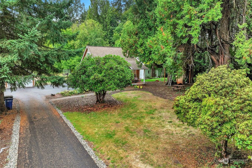 Photo of 23426 35th Avenue SE, Bothell, WA 98021 (MLS # 2156004)
