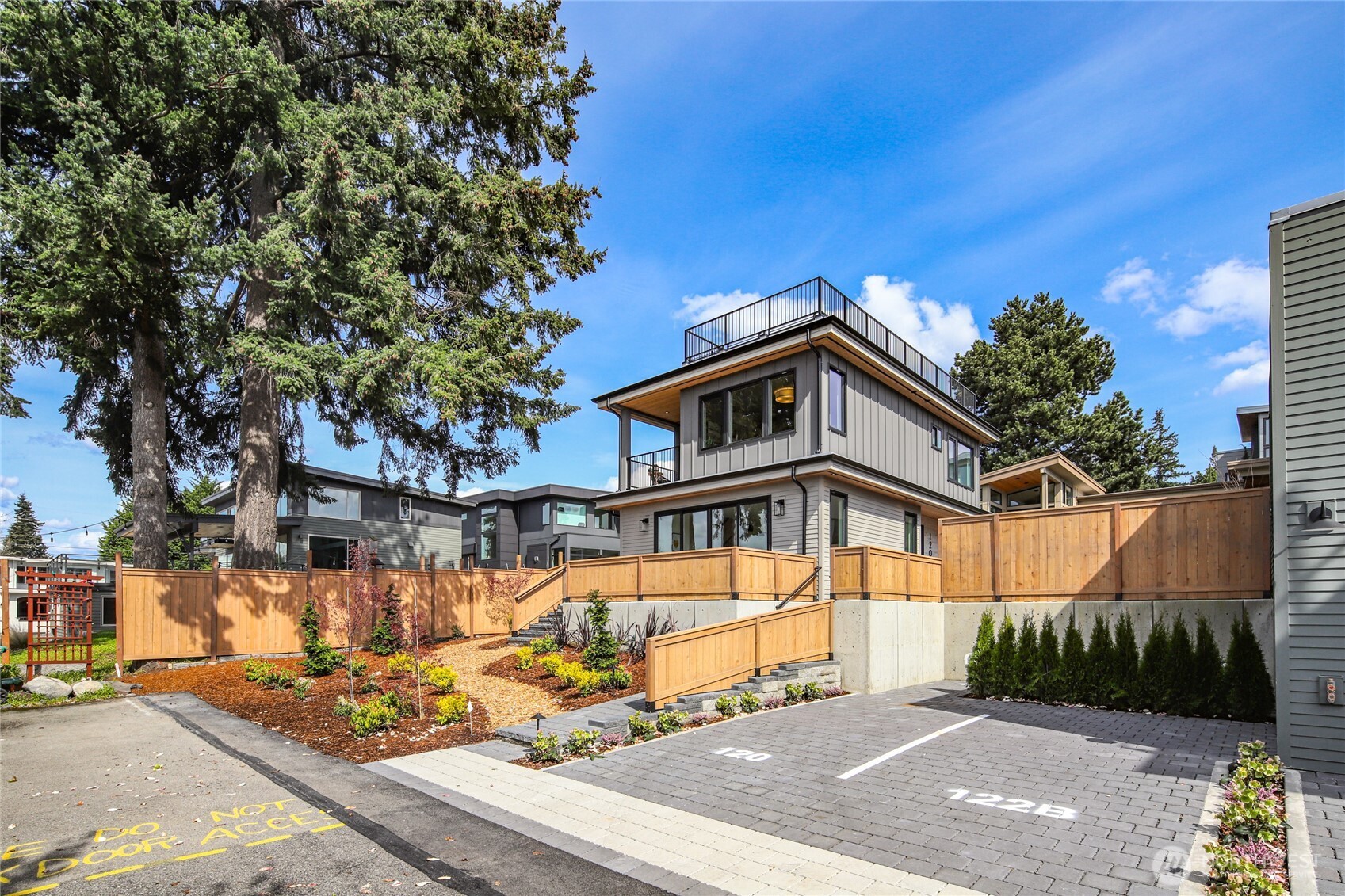 120 15th Avenue