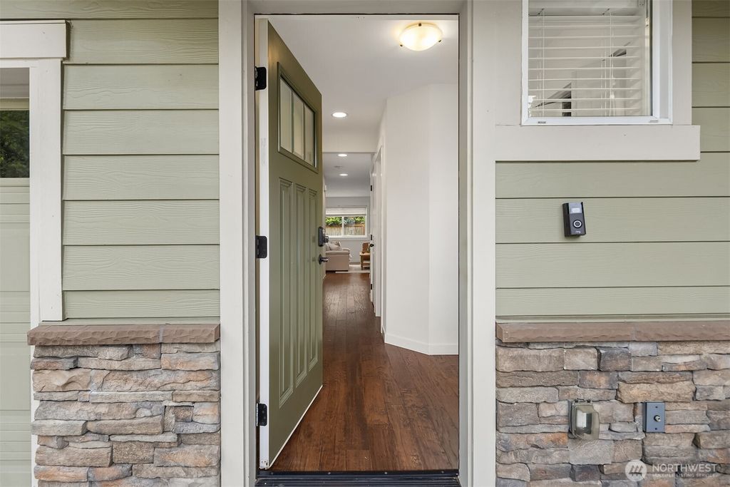 Photo of 21414 40th Court W, Mountlake Terrace, WA 98043 (MLS # 2398126)