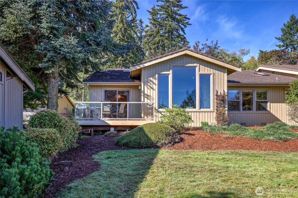 Photo of 52 Bluff Lane #1, Port Townsend, WA 98368 (MLS # 2587922)