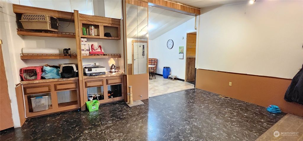 listing image 9365449991027635920