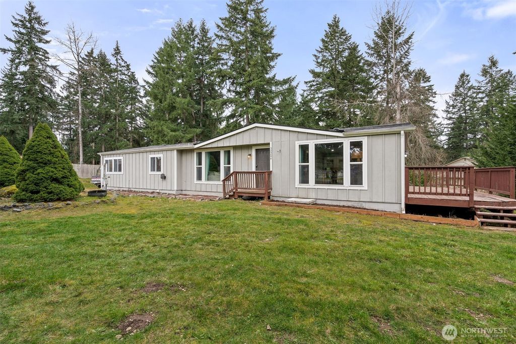 Photo of 32206 71st Avenue Avenue S, Roy, WA 98580 (MLS # 2486304)