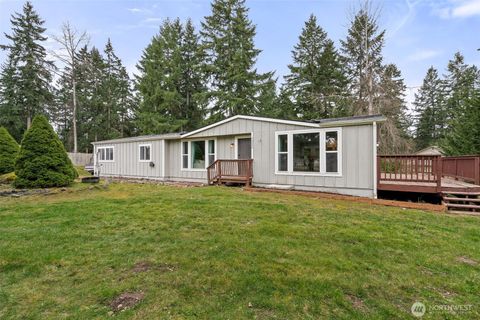 Photo of 32206 71st Avenue Avenue S, Roy, WA 98580 (MLS # 2486304)