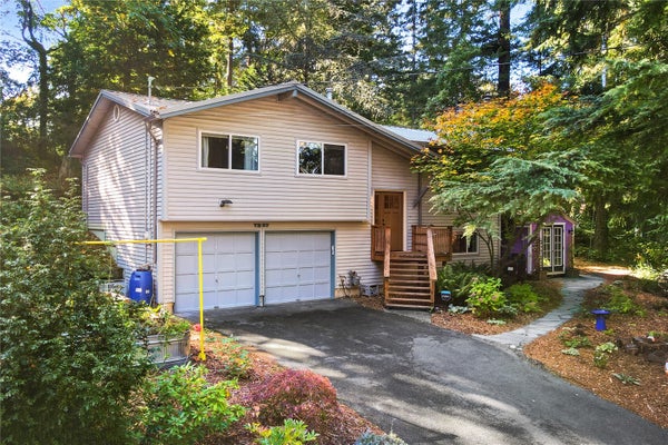 7237 NE 160TH ST, KENMORE, WA 98028 - Image 5c2abf8dbdc8c7fb07f43a7a77ff0f97/3002496526