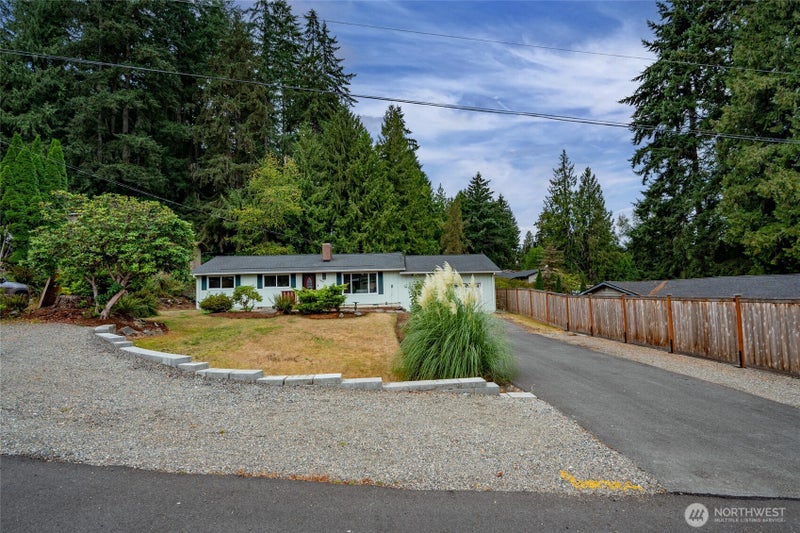 14100 Meridian Drive SE