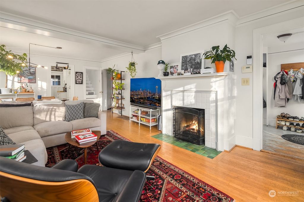 Photo of 1866 E Hamlin Street, Seattle, WA 98112 (MLS # 2314581)