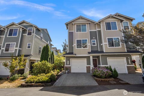 Photo of 402 126th Place SE #A, Everett, WA 98208 (MLS # 2568654)