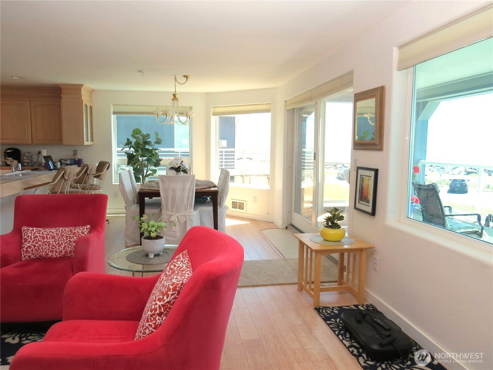 1599 E Ocean Shores Boulevard SW 2 E