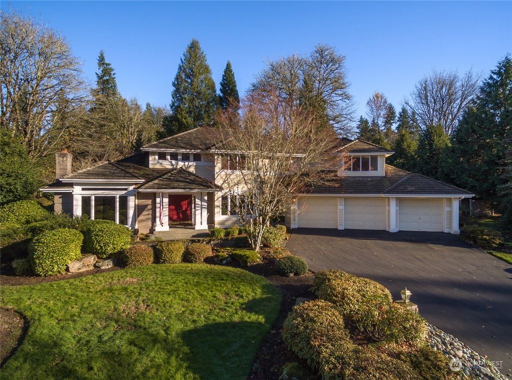 Photo of 13818 217th Place NE, Woodinville, WA 98077 (MLS # 2182926)