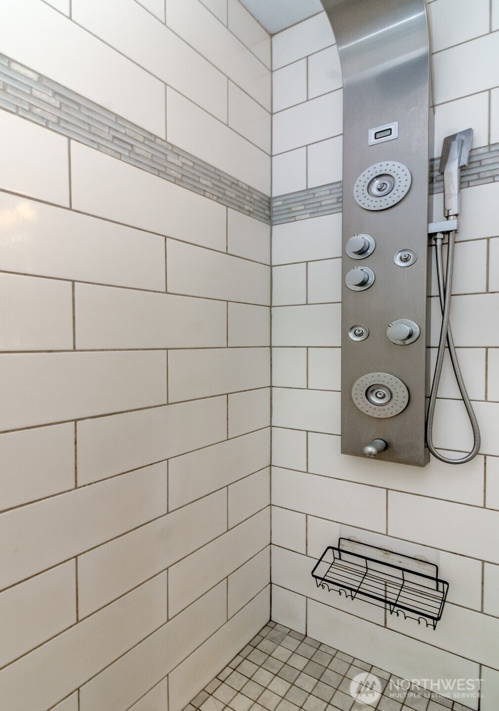 Tacoma, Washington 98465, United States, 3 Bedrooms Bedrooms, ,1 BathroomBathrooms,Residential,Active,240212