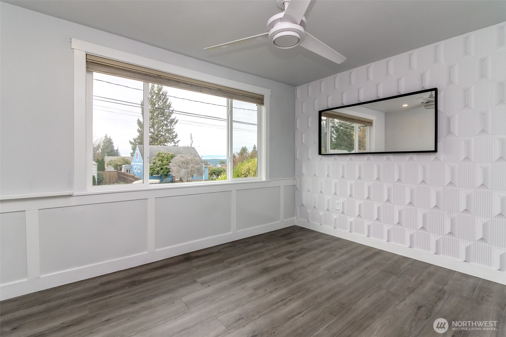 Tacoma, Washington 98465, United States, 3 Bedrooms Bedrooms, ,1 BathroomBathrooms,Residential,Active,240212