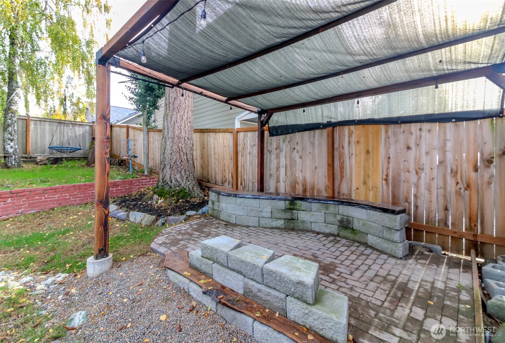 Tacoma, Washington 98465, United States, 3 Bedrooms Bedrooms, ,1 BathroomBathrooms,Residential,Active,240212