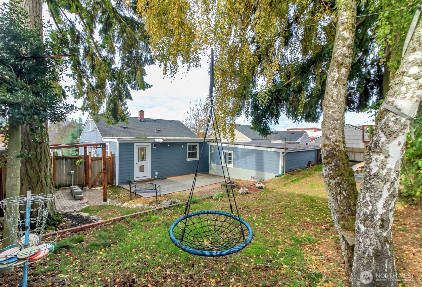 Tacoma, Washington 98465, United States, 3 Bedrooms Bedrooms, ,1 BathroomBathrooms,Residential,Active,240212