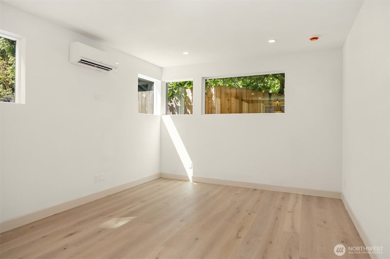 1257 NE 100th Street