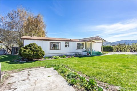 Photo of 1096 Highway 7, Tonasket, WA 98855 (MLS # 2439613)