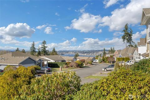 Photo of 758 Tufts Avenue E, Port Orchard, WA 98366 (MLS # 2478978)
