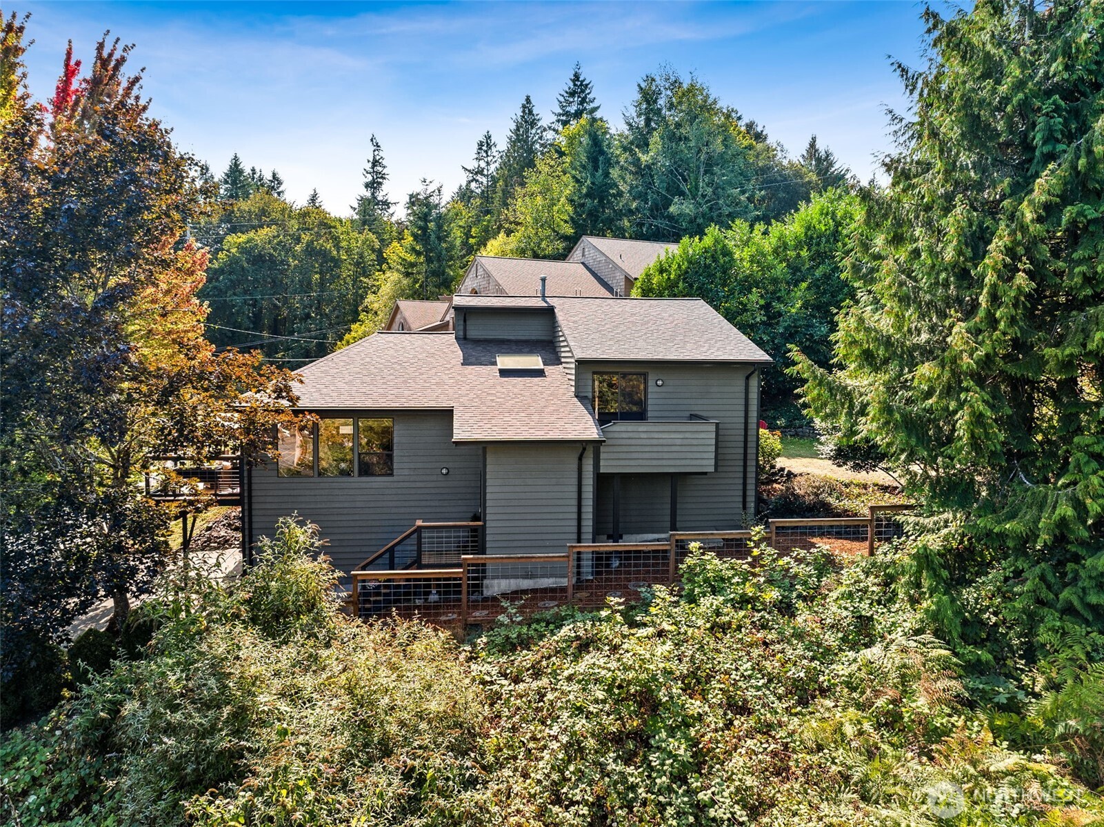 217 N 7th Avenue SW