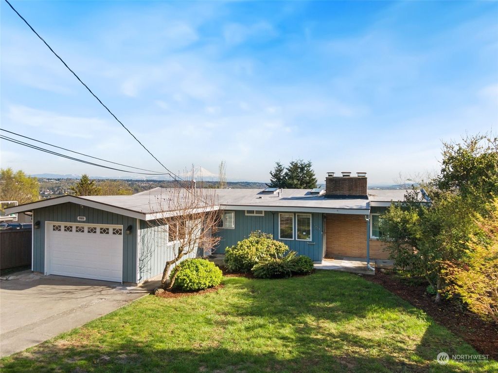 Photo of 7525 S 135th Street, Seattle, WA 98178 (MLS # 2060232)