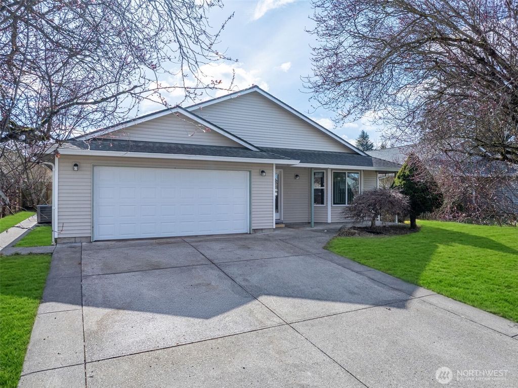 Photo of 108 Rose Marie Drive, Chehalis, WA 98532 (MLS # 2488352)