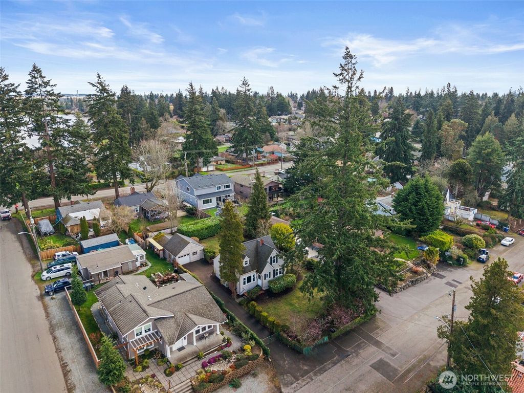 Photo of 15408 22nd Avenue SW, Burien, WA 98166 (MLS # 2341640)