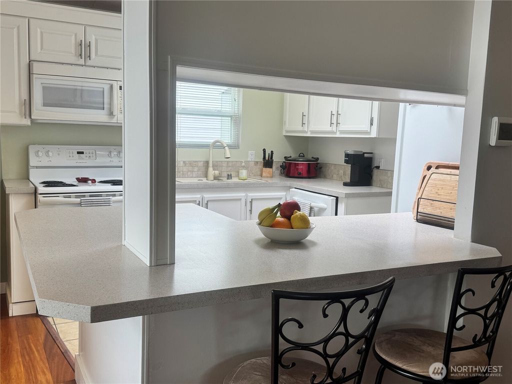 Photo of 3611 I Street NE #291, Auburn, WA 98002 (MLS # 2400771)