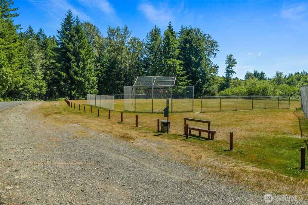 listing image 9361741241382769642