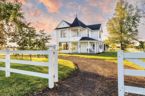 Photo of 53139 Appleton Road, Milton-Freewater, OR 97862 (MLS # 2491234)