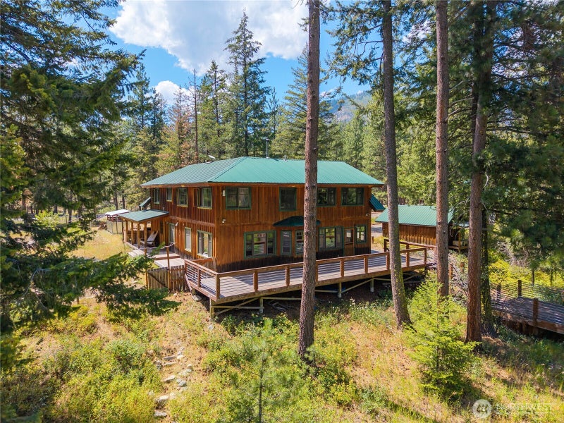 226 Lost River Road
