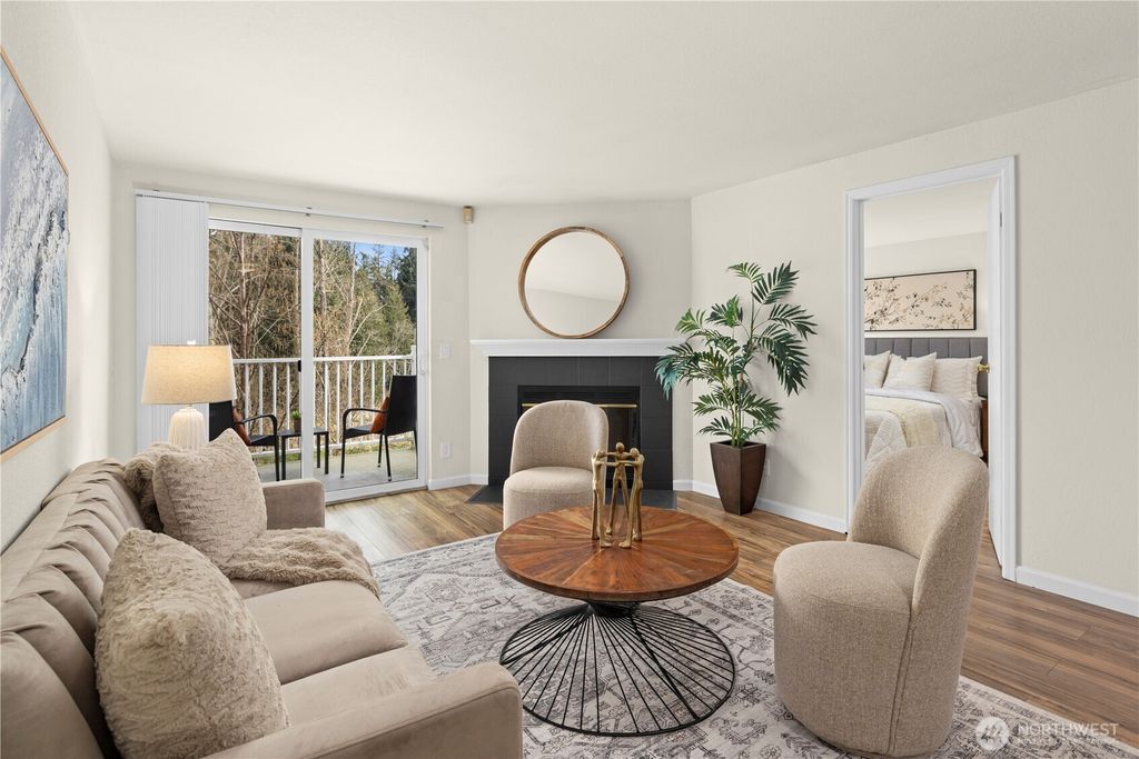 Photo of 12740 NE 10th Place #E302, Bellevue, WA 98005 (MLS # 2497293)