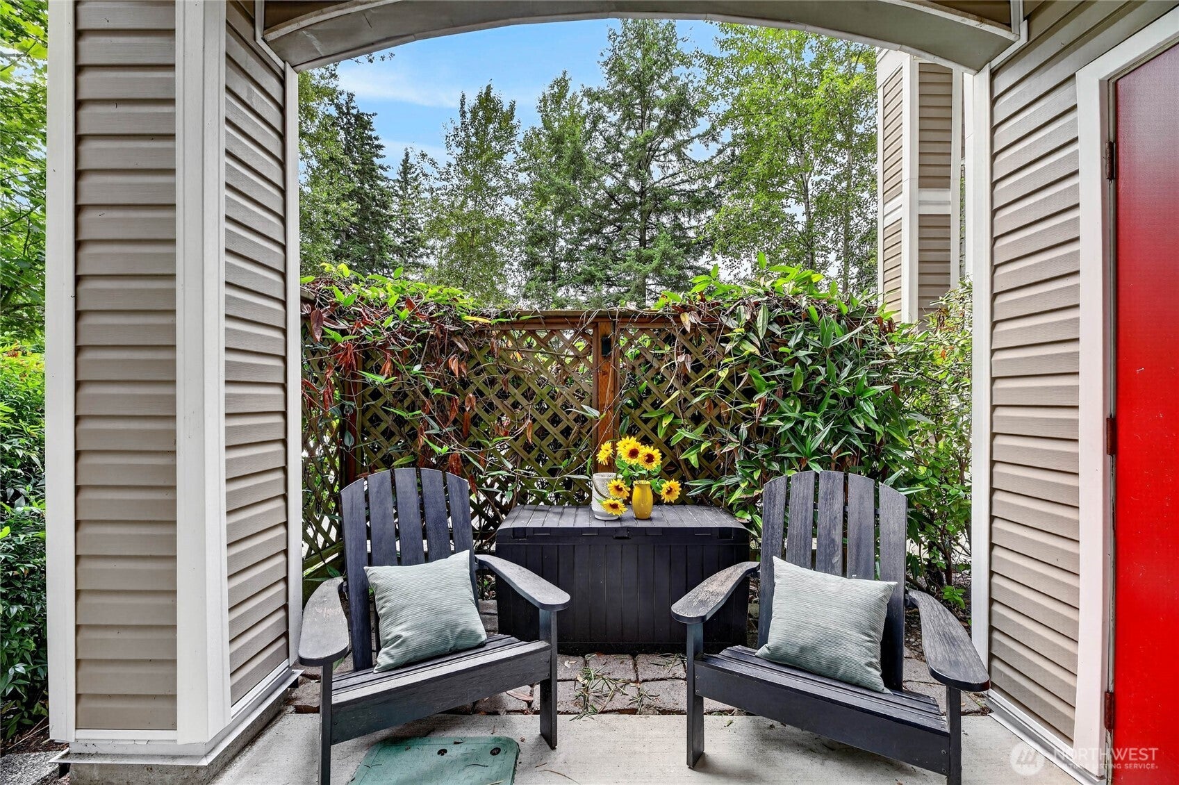 10709 Valley View Road C103