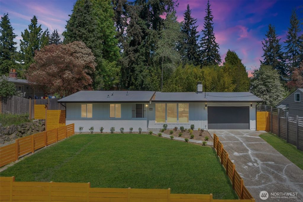 Photo of 5319 201st Place SW, Lynnwood, WA 98036 (MLS # 2516132)
