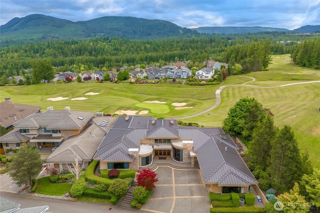 Photo of 7215 Saint Andrews Lane SE, Snoqualmie, WA 98065 (MLS # 2393760)