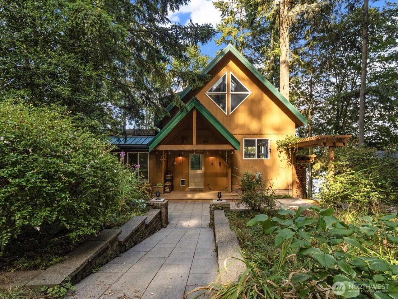 22 Silcox Island