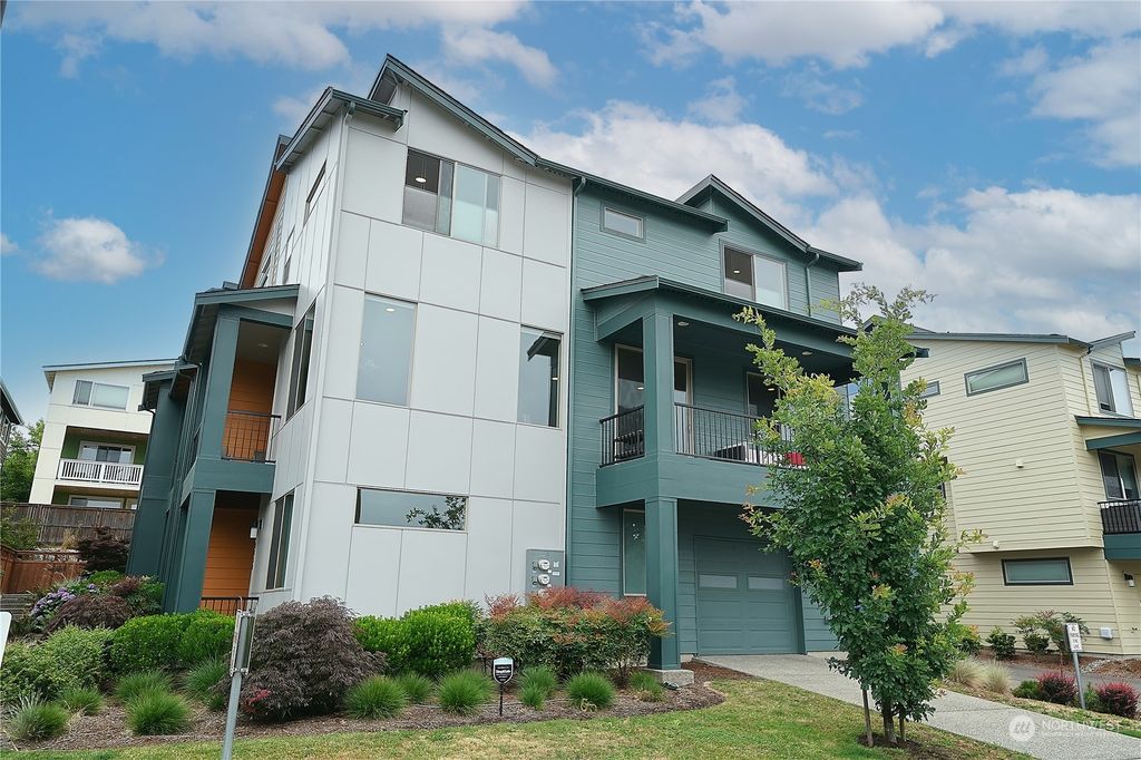 Photo of 9750 11th Avenue SW, Seattle, WA 98106 (MLS # 2142585)