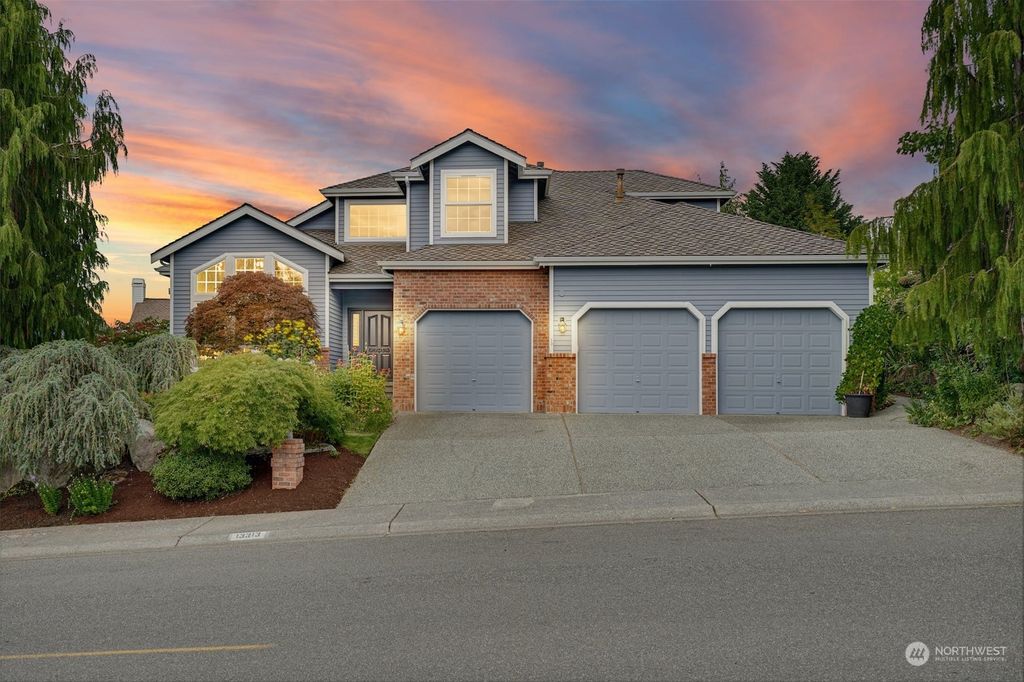 Photo of 13313 47th Place W, Mukilteo, WA 98275 (MLS # 2150163)
