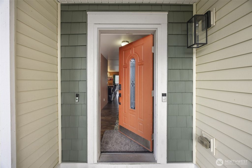 Photo of 11707 22nd Street SE, Lake Stevens, WA 98258 (MLS # 2482284)