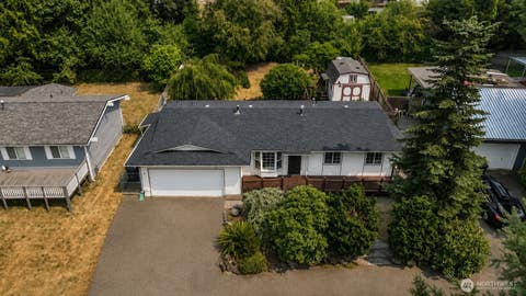 Photo of 25404 150th Place SE, Covington, WA 98042 (MLS # 2563434)