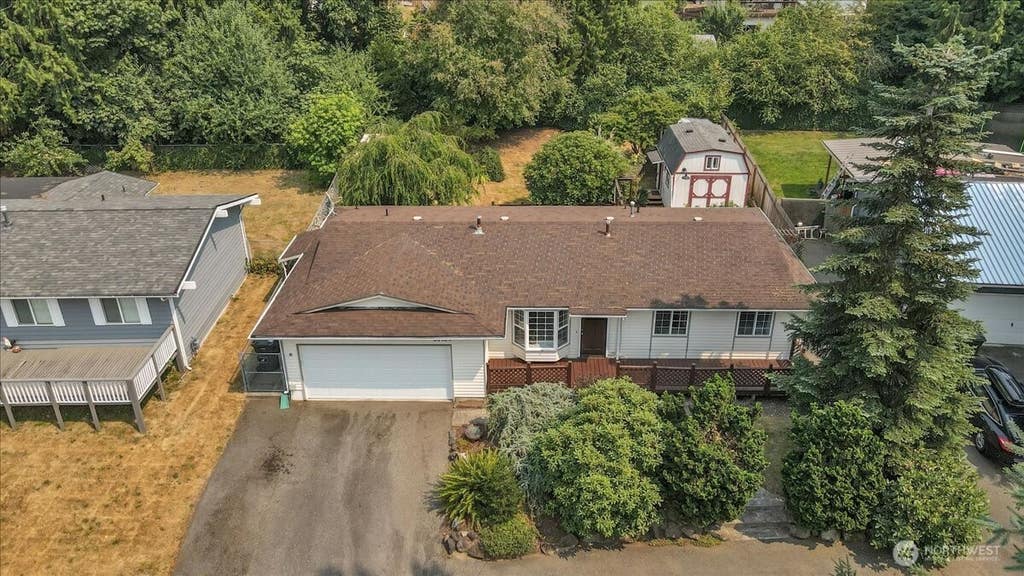 Photo of 25404 150th Place SE, Covington, WA 98042 (MLS # 2563434)