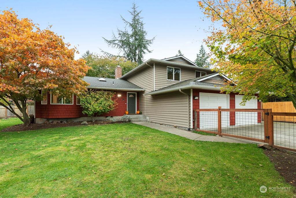 Photo of 12805 48th Drive NE, Marysville, WA 98271 (MLS # 2306833)
