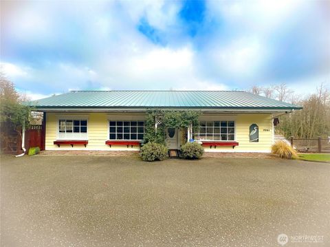 7251 Oak Bay Road Port Ludlow WA 98365