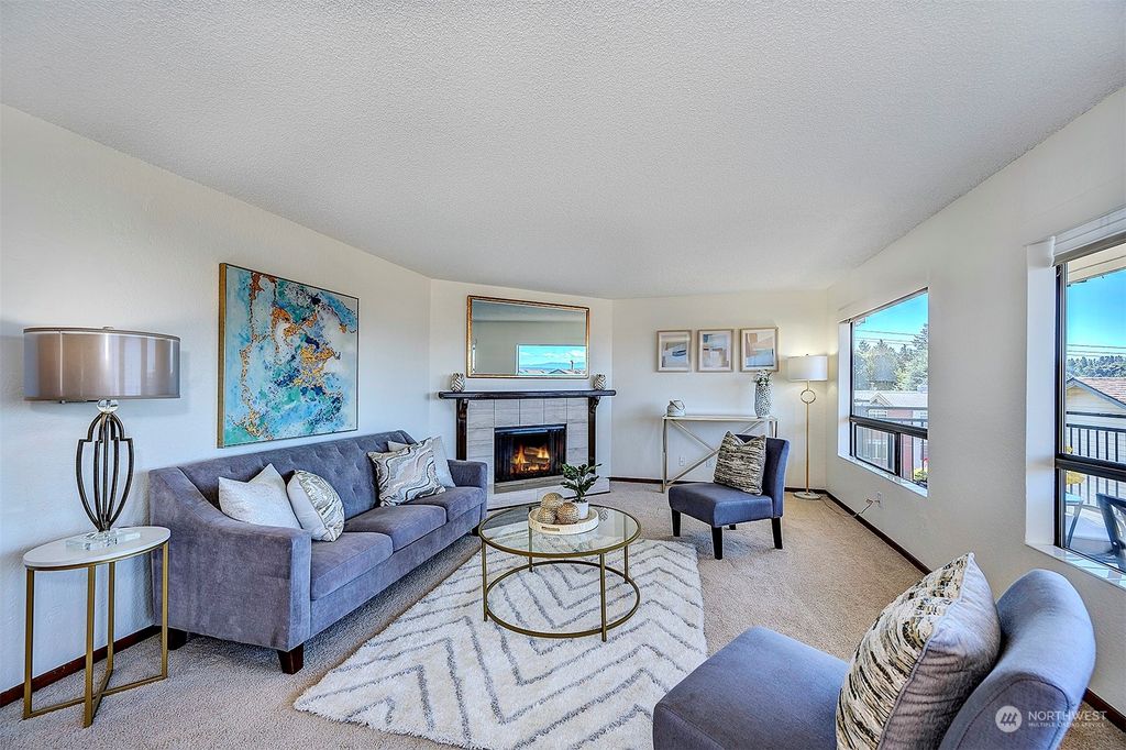 Photo of 535 Walnut Street #202, Edmonds, WA 98020 (MLS # 2145394)